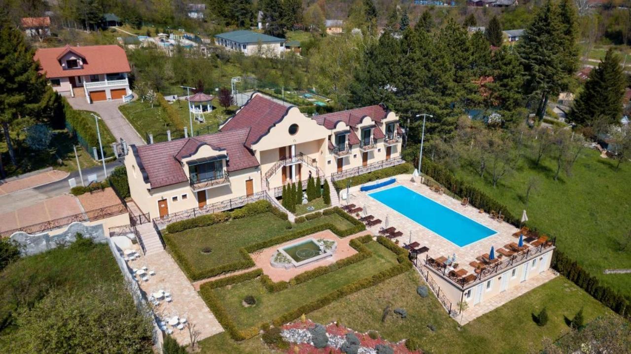Suncani Breg Apartments Vrdnik Extérieur photo
