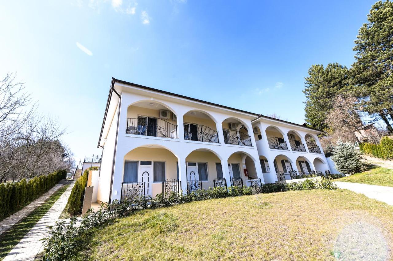 Suncani Breg Apartments Vrdnik Extérieur photo