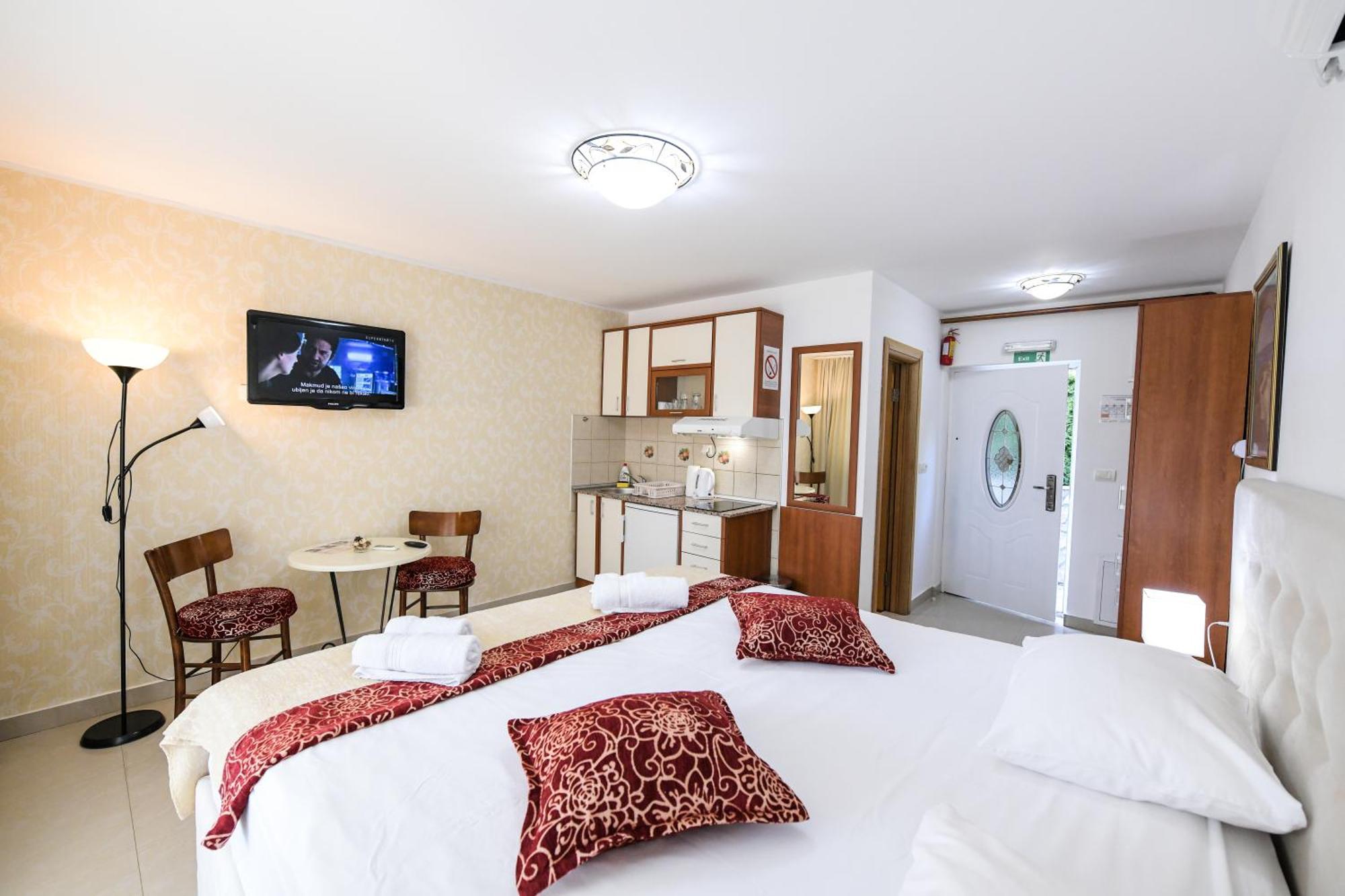 Suncani Breg Apartments Vrdnik Chambre photo